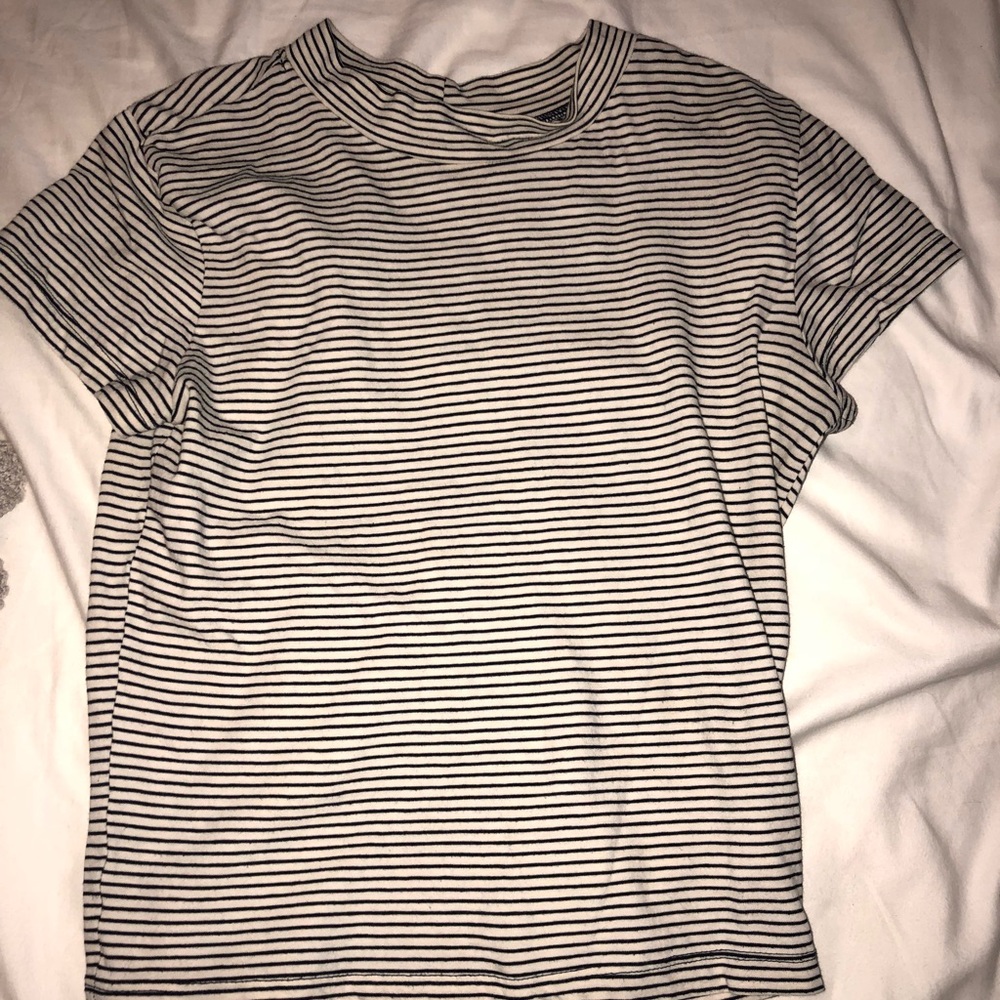 urban outfitters crop top new